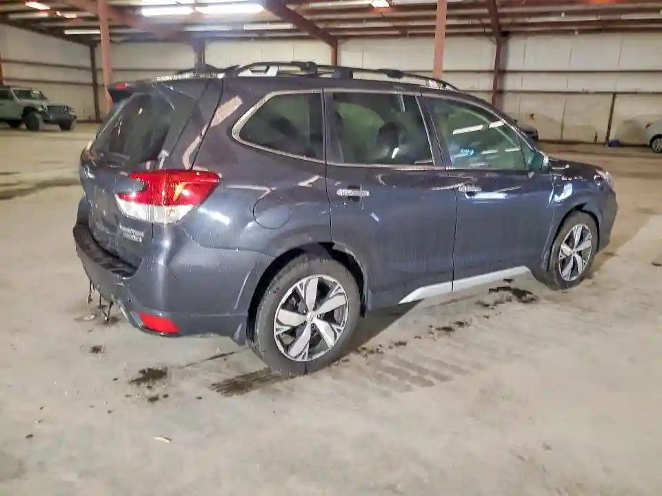 JF2SKAWC7KH482465 2019 SUBARU FORESTER-2