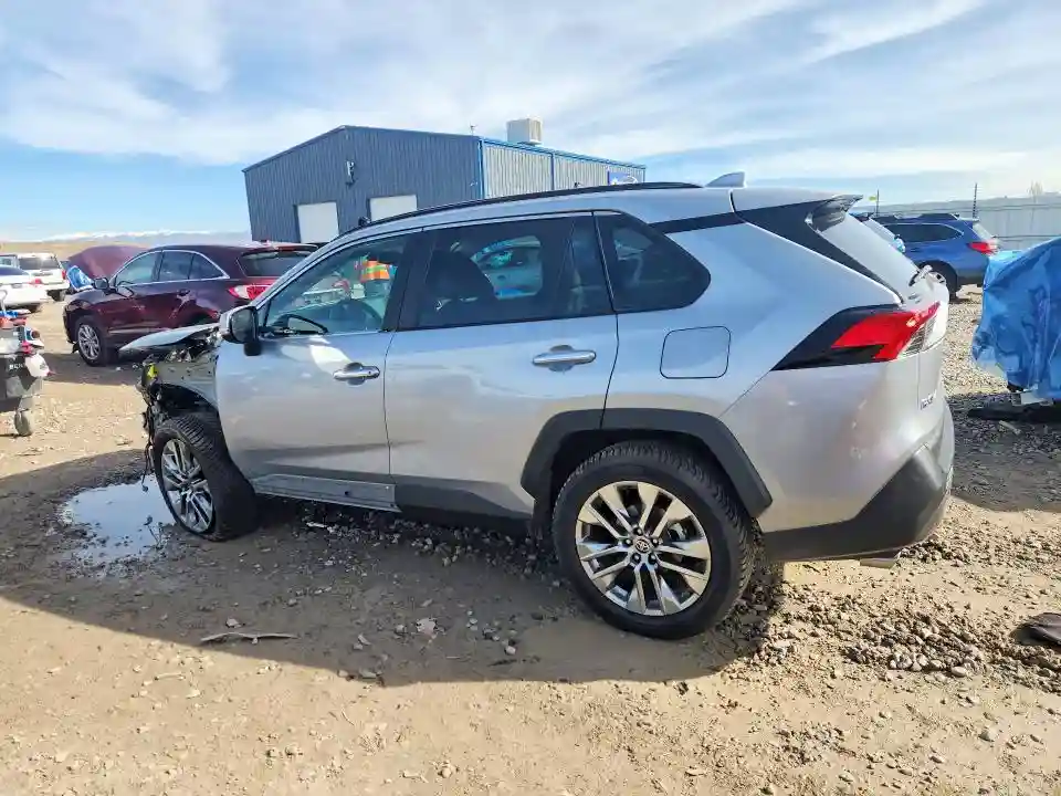 2T3N1RFV8MW233975 2021 TOYOTA RAV4-1