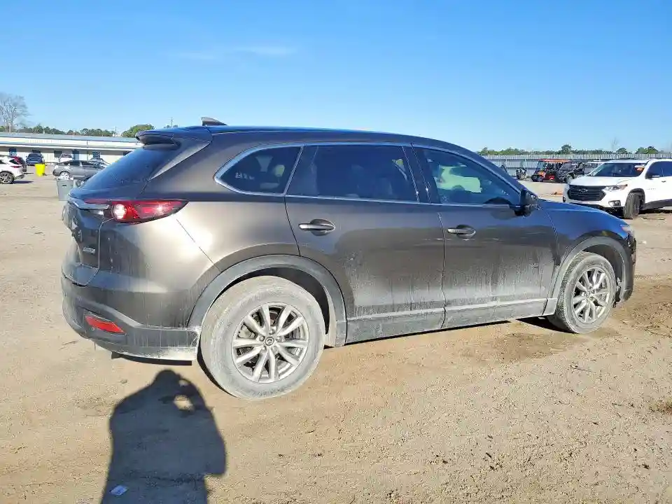 JM3TCACY3J0235173 2018 MAZDA CX-9-2