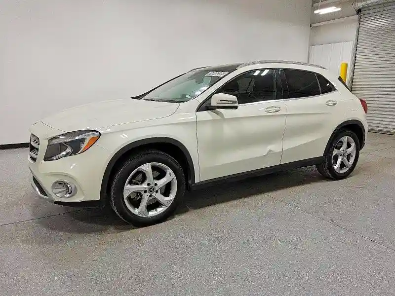 WDCTG4GB4JJ457908 2018 MERCEDES-BENZ GLA-CLASS-0
