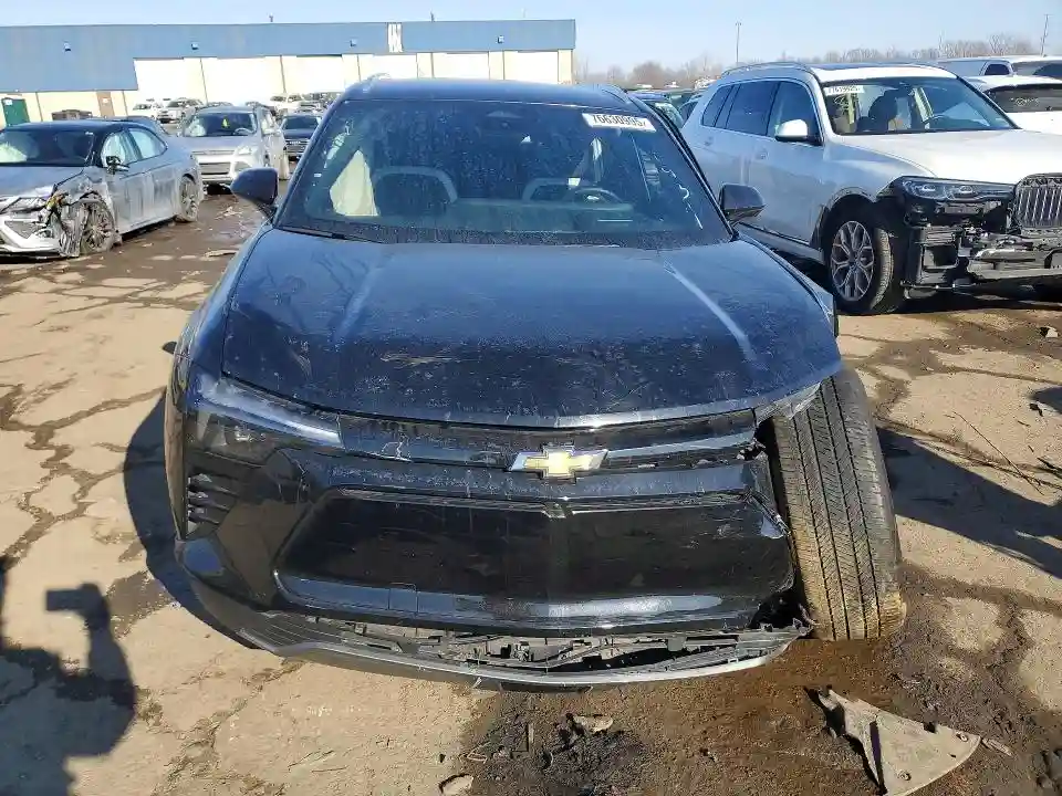 3GNKDGRJ1SS126937 2025 CHEVROLET BLAZER-4