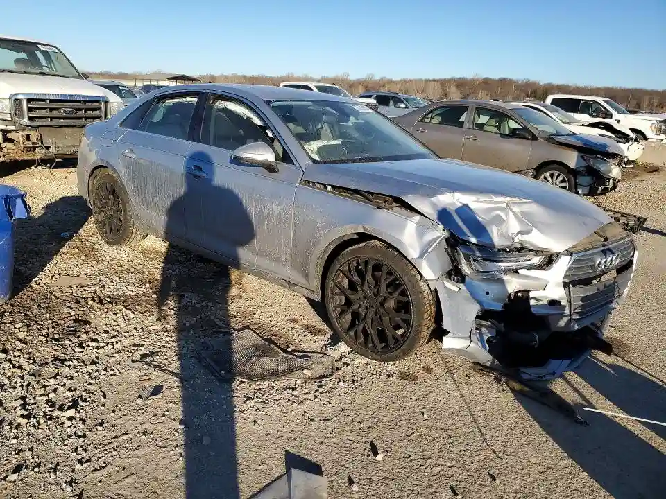 WAUHMAF4XKA043164 2019 AUDI A4-3
