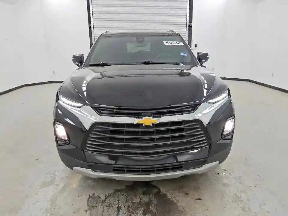 3GNKBCRSXMS518647 2021 CHEVROLET BLAZER-4