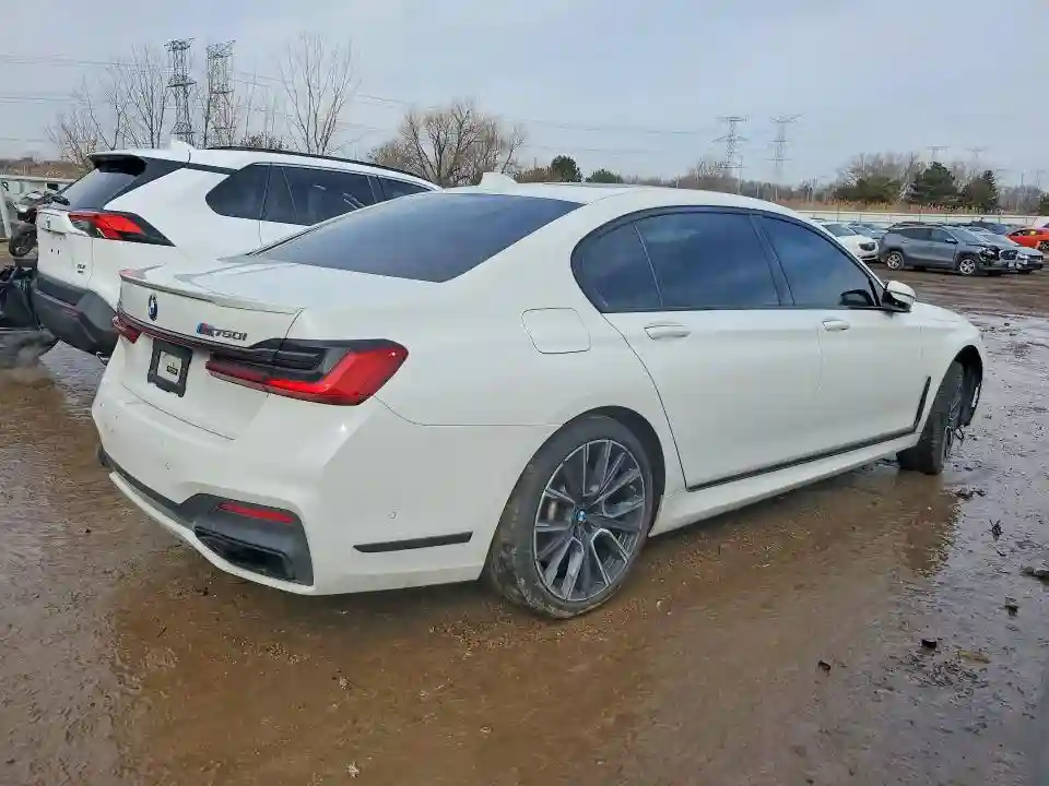 WBA7U2C08LGJ59237 2020 BMW 7 SERIES-2