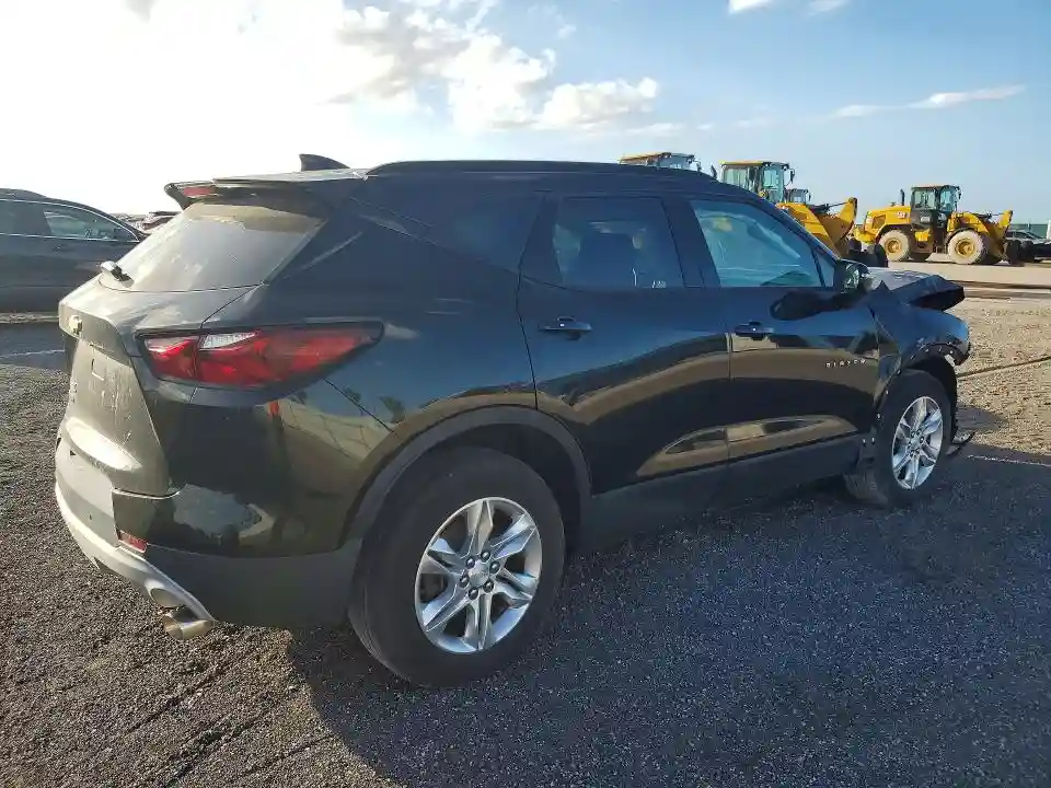 3GNKBBRA6KS583168 2019 CHEVROLET BLAZER-2