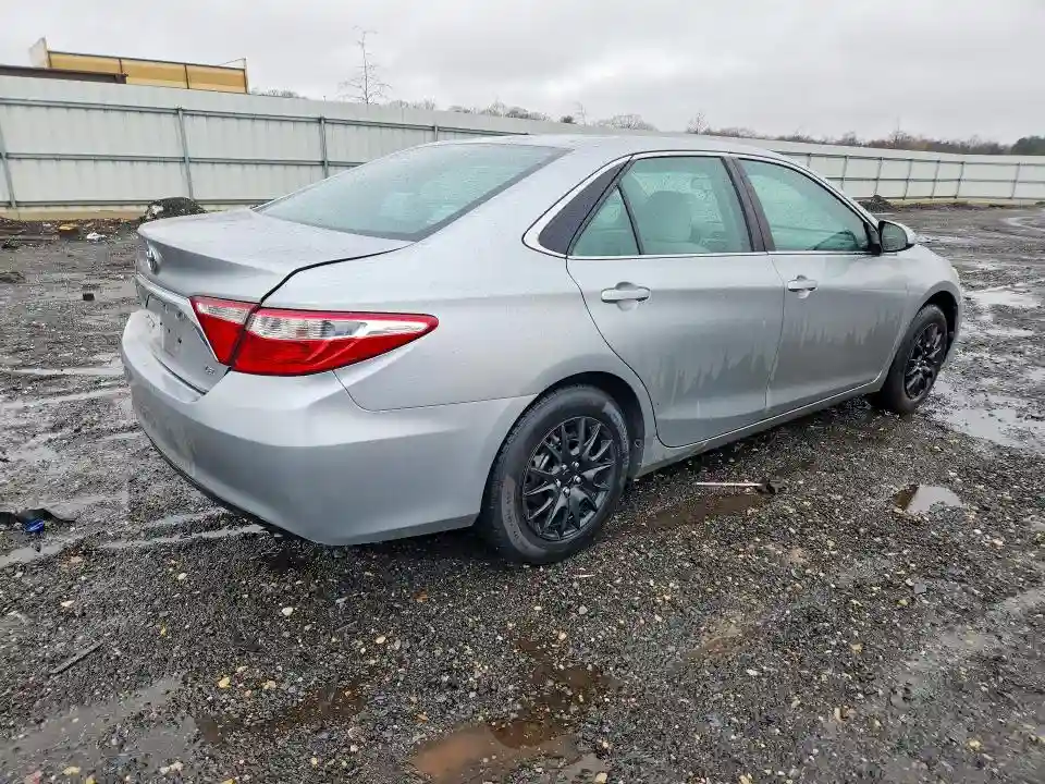 4T1BF1FK9GU168689 2016 TOYOTA CAMRY-2
