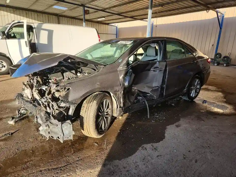 4T1BF1FK5FU104261 2015 TOYOTA CAMRY-0