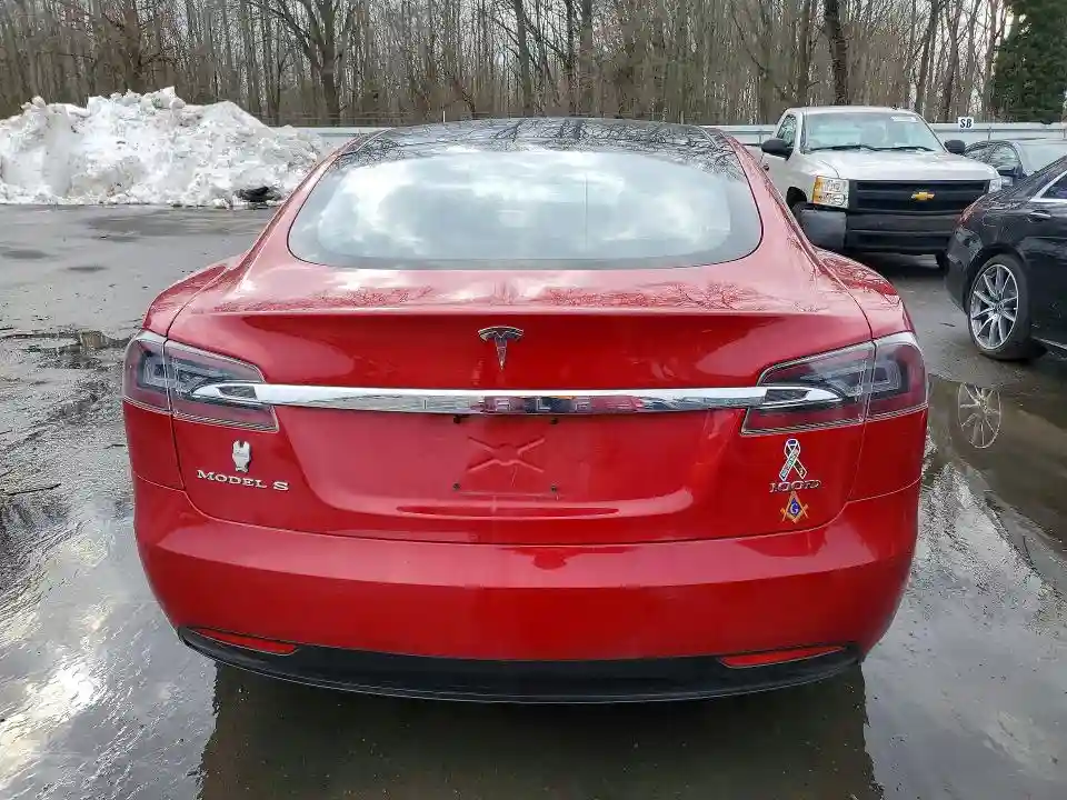 5YJSA1E24JF294477 2018 TESLA MODEL S-5