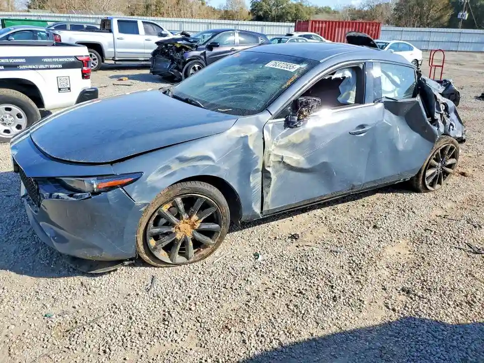 JM1BPBNM3K1124286 2019 MAZDA 3-0