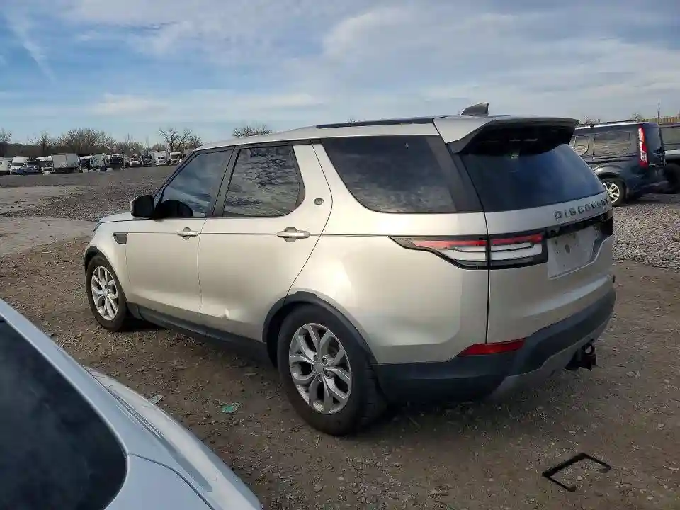SALRGBBVXHA037322 2017 LAND ROVER DISCOVERY-1