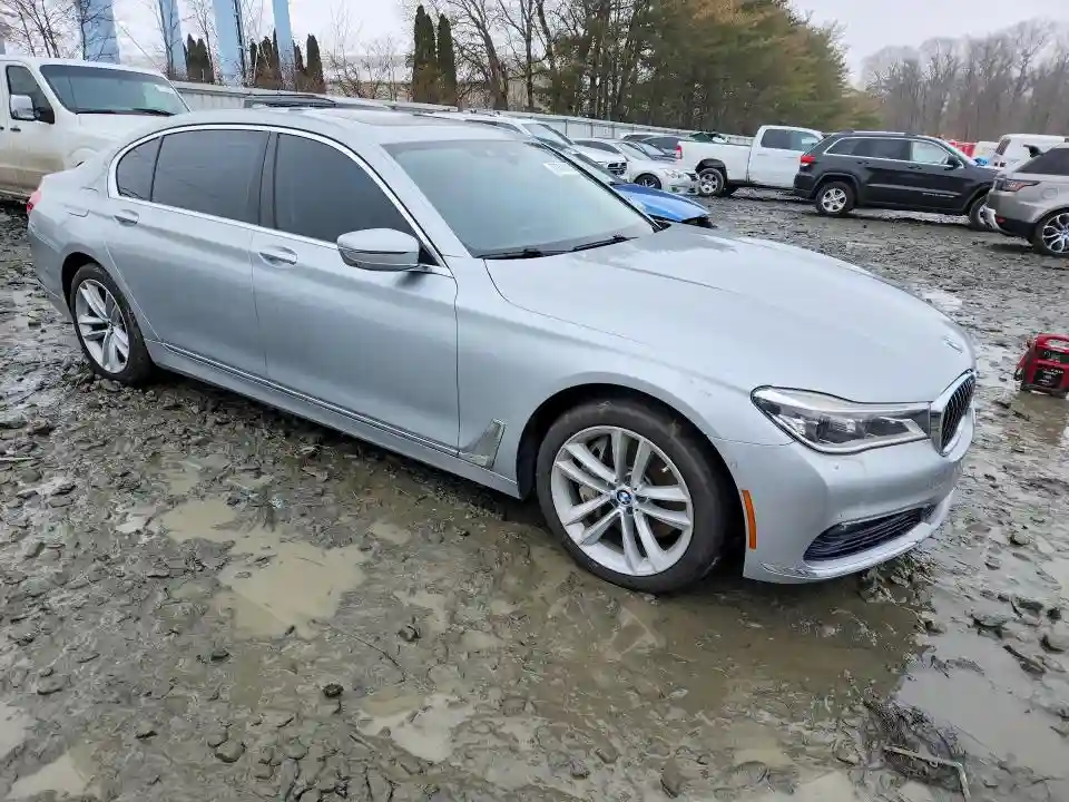 WBA7F2C56GG416813 2016 BMW 7 SERIES-3