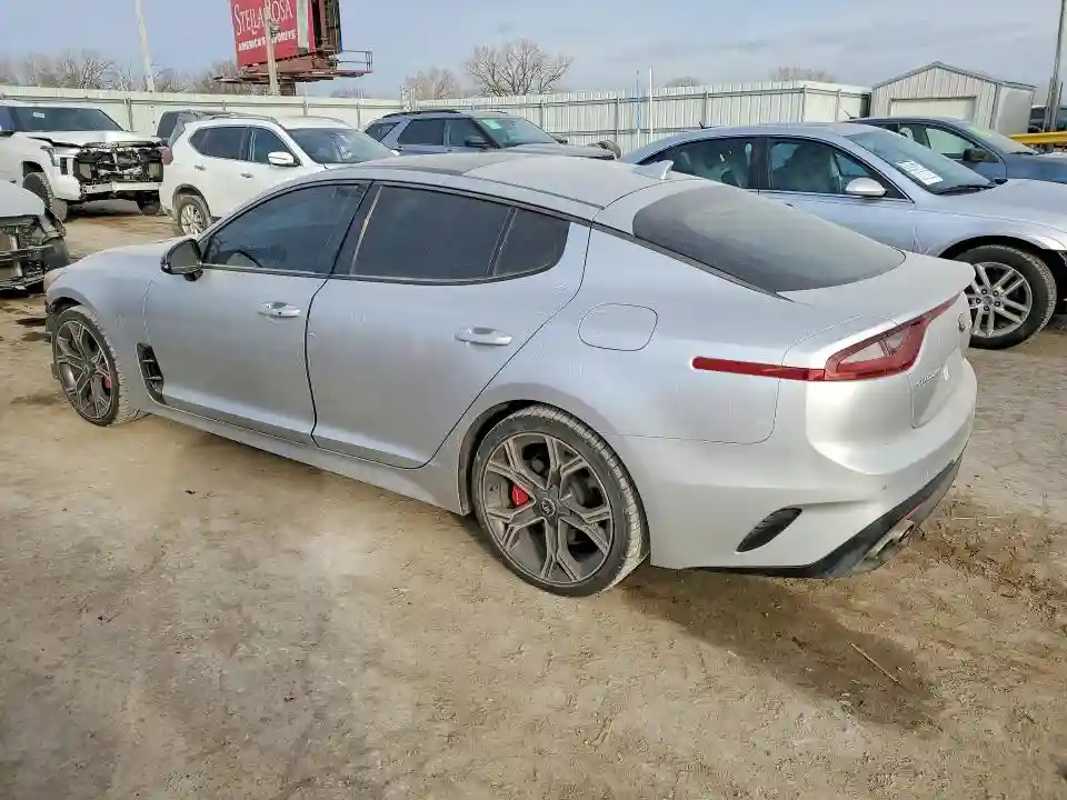 KNAE55LC6J6026950 2018 KIA STINGER-1