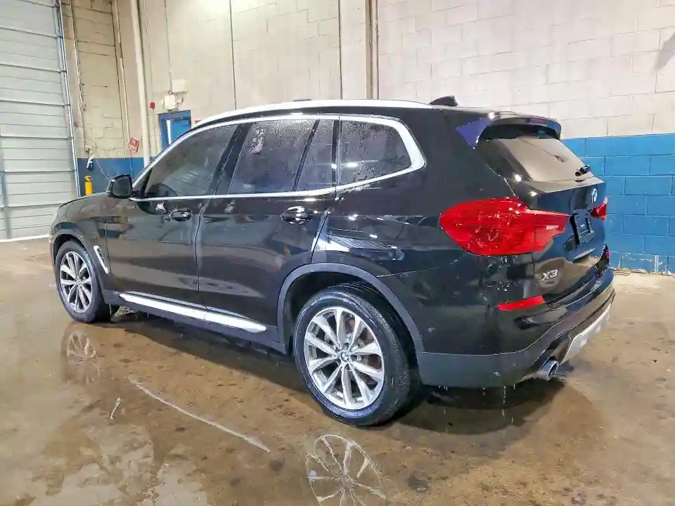 5UXTR7C50KLF23766 2019 BMW X3-1