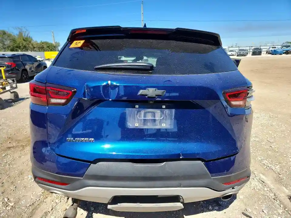 3GNKBCR49PS104894 2023 CHEVROLET BLAZER-5