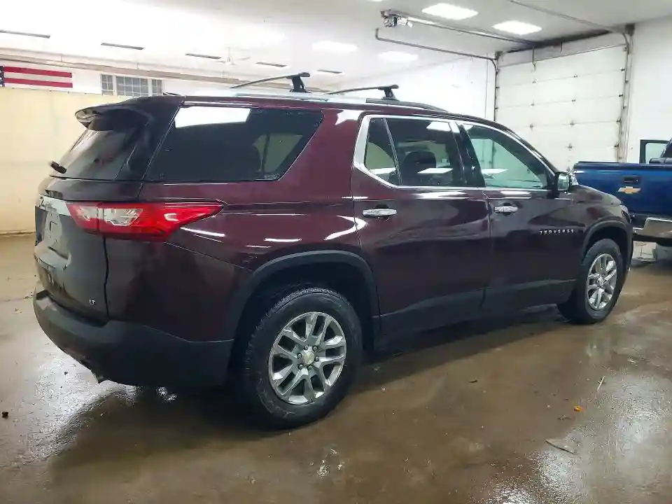 1GNERGKW4JJ178647 2018 CHEVROLET TRAVERSE-2