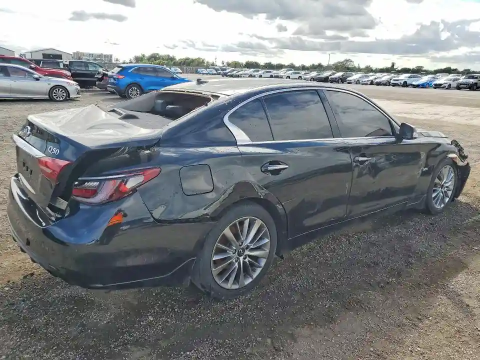 JN1EV7AR6LM253823 2020 INFINITI Q50-4