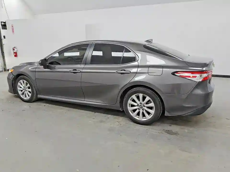 4T1B11HK3KU274737 2019 TOYOTA CAMRY-1