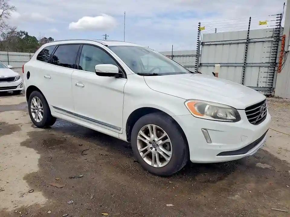 YV440MDK4G2792542 2016 VOLVO XC60-3
