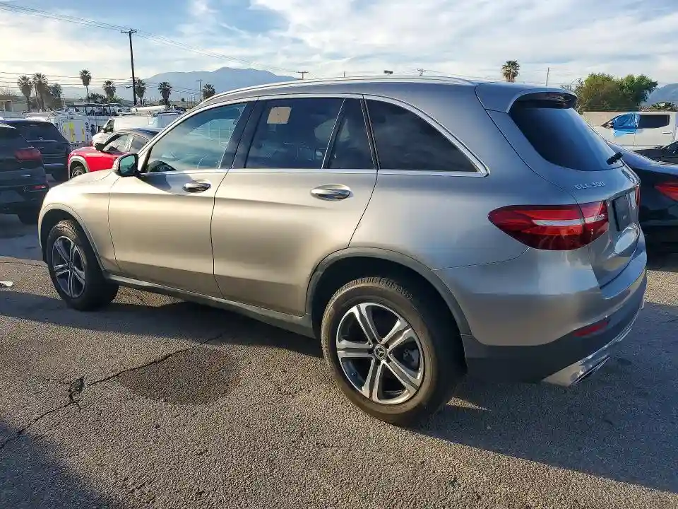 WDC0G4JB4KV179937 2019 MERCEDES-BENZ GLC-CLASS-1