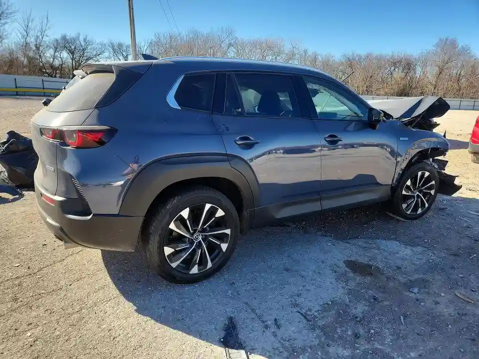 7MMVAAEW0SN113541 2025 MAZDA CX-50-2
