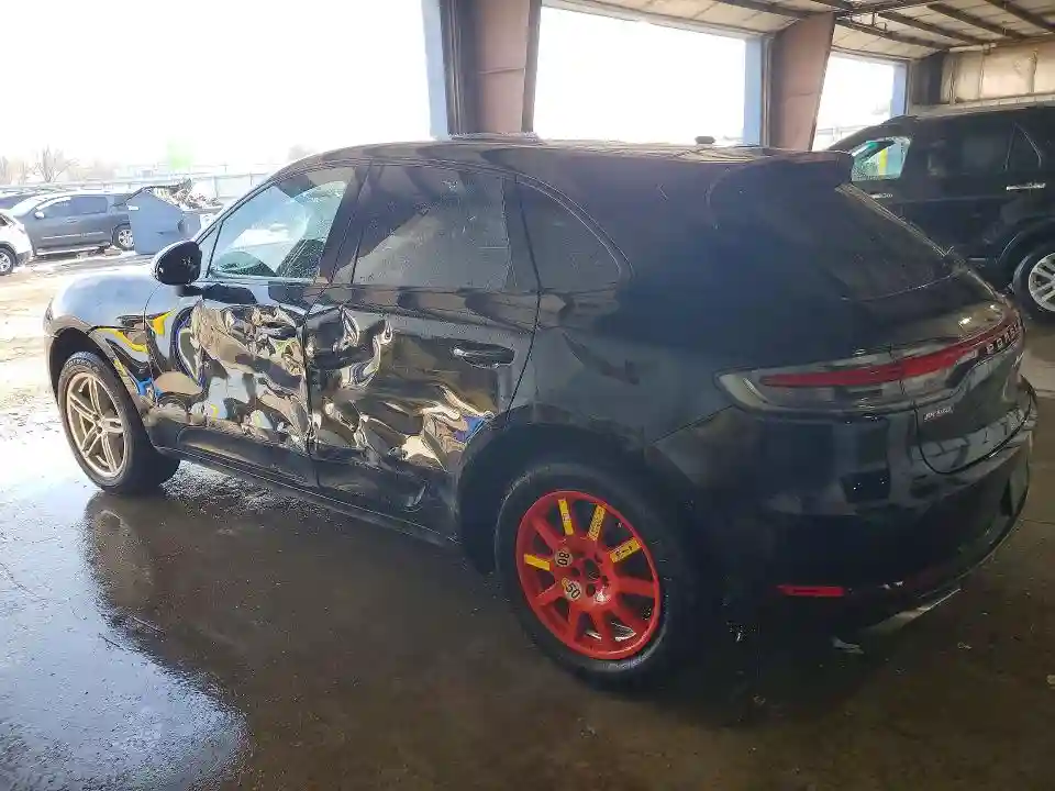 WP1AA2A55LLB10258 2020 PORSCHE MACAN-1