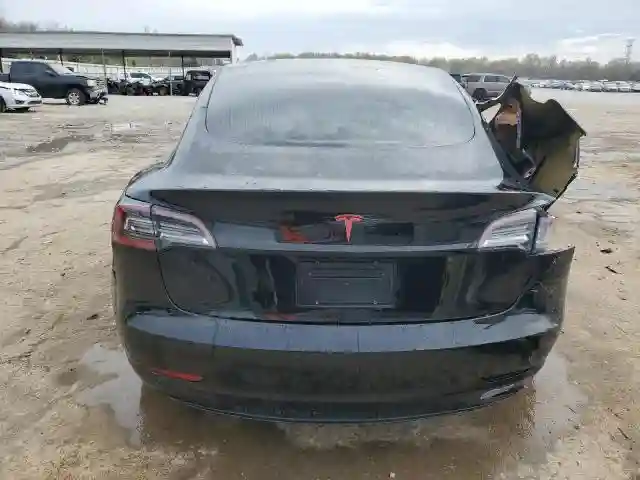 5YJ3E1EA8KF297299 2019 TESLA MODEL 3-5