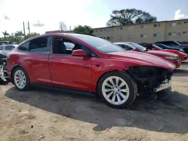 7SAXCBE5XPF367136 2023 TESLA MODEL X-3