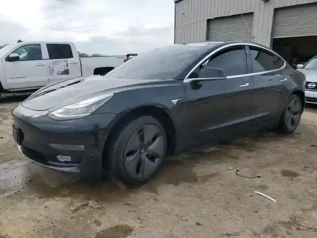 5YJ3E1EA8KF297299 2019 TESLA MODEL 3-0