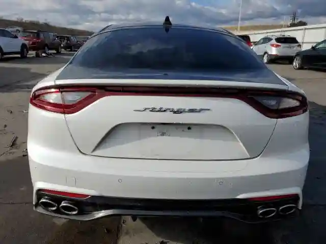KNAE15LA7J6031374 2018 KIA STINGER-5