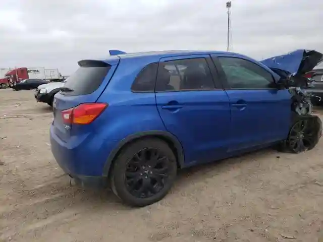 JA4AP3AUXHZ035407 2017 MITSUBISHI OUTLANDER-2