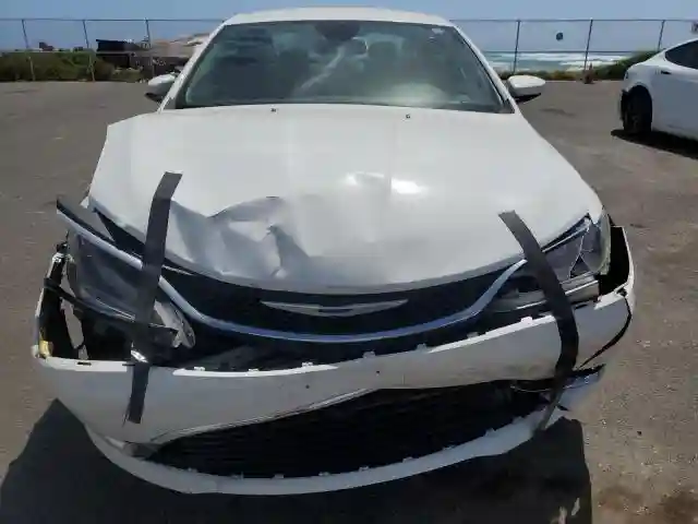 1C3CCCAB3GN121533 2016 CHRYSLER 200-4