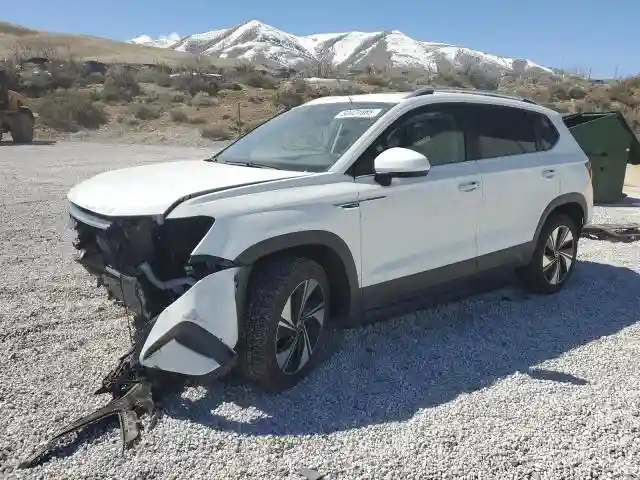 3VVVX7B22RM047874 2024 VOLKSWAGEN TAOS SE-0