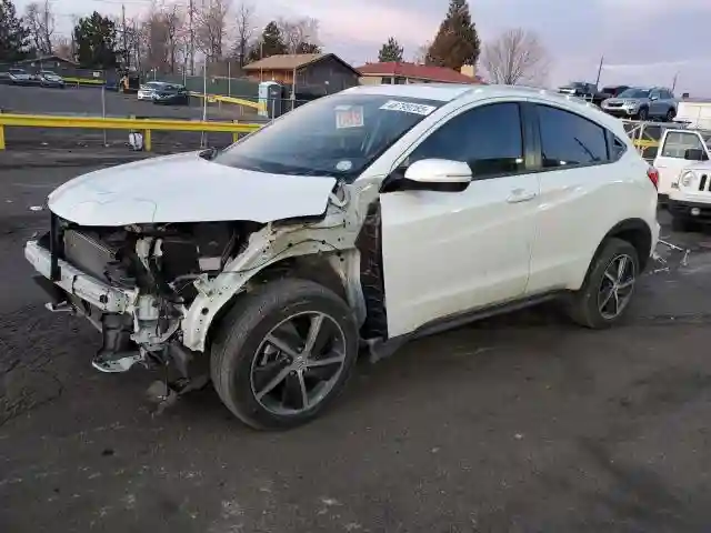 3CZRU6H55NM720245 2022 HONDA HR-V-0