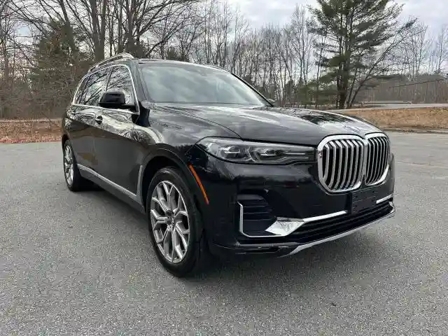 5UXCW2C09M9D98542 2021 BMW X7-0