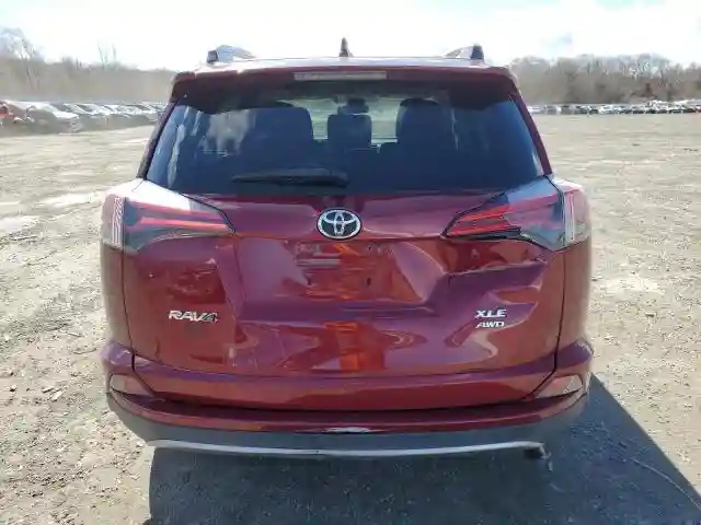 2T3RFREVXJW715931 2018 TOYOTA RAV4-5