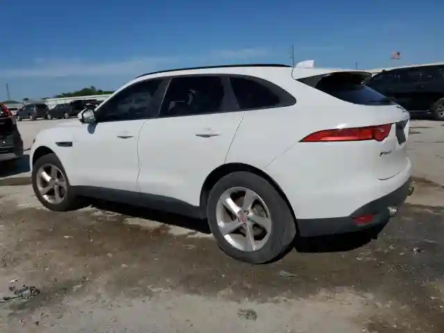 SADCJ2GX3JA328201 2018 JAGUAR F-PACE-1