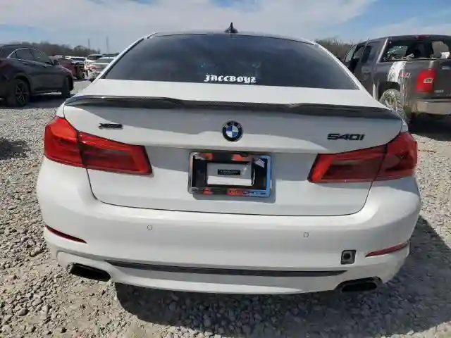 WBAJE7C55JWA04064 2018 BMW 5 SERIES-5