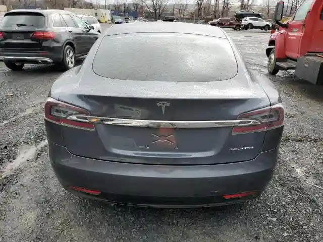 5YJSA1E25LF369772 2020 TESLA MODEL S-5