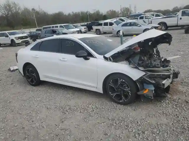 KNAG64J73S5315393 2025 KIA K5-3