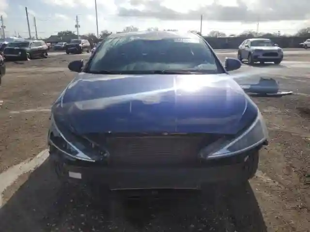 5NPD84LF2KH459313 2019 HYUNDAI ELANTRA-4