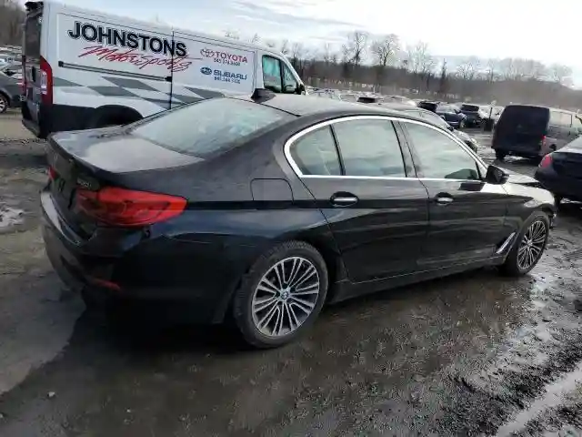 WBAJA7C59JWC74961 2018 BMW 5 SERIES-2