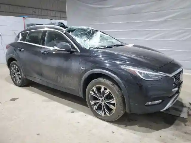 SJKCH5CR5KA010465 2019 INFINITI QX30-3