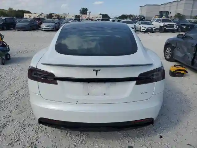 5YJSA1E64MF451996 2021 TESLA MODEL S-5