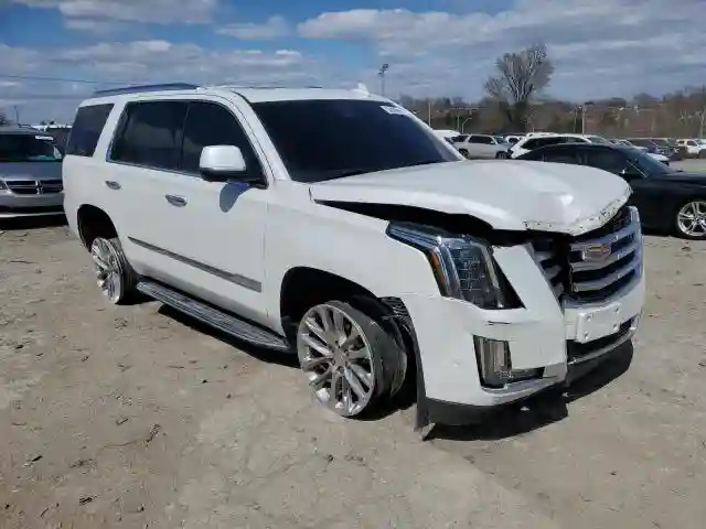 1GYS4BKJ4HR396515 2017 CADILLAC ESCALADE-3
