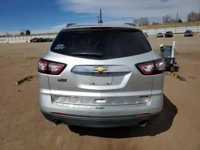 1GNKVJKD9HJ155286 2017 CHEVROLET TRAVERSE-5