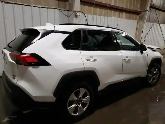 2T3P1RFV1MW197118 2021 TOYOTA RAV4-2