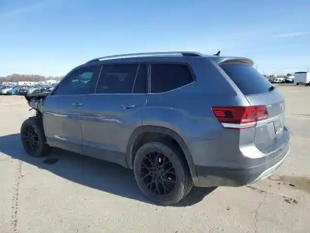 1V2CP2CA2JC596042 2018 VOLKSWAGEN ATLAS-1