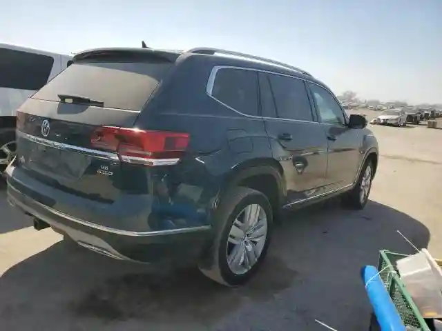 1V2NR2CAXJC588967 2018 VOLKSWAGEN ATLAS-2