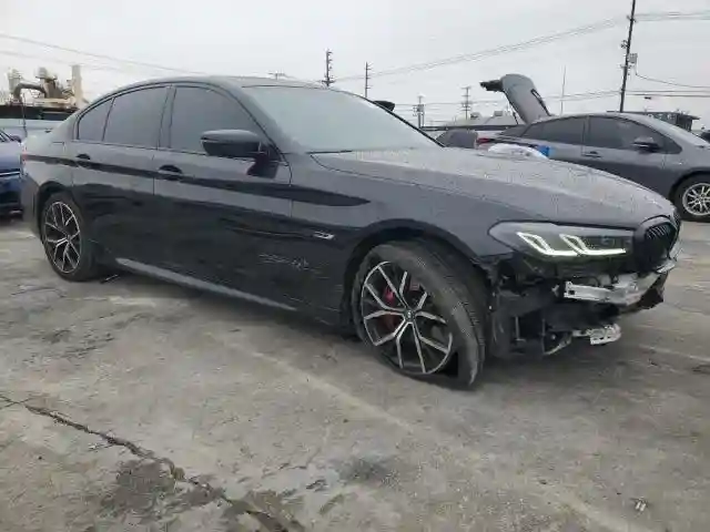 WBA13AG05PCM28742 2023 BMW 5 SERIES-3