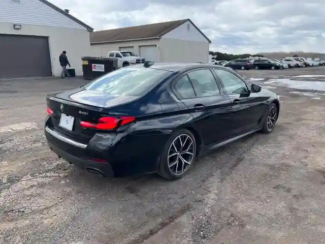 WBA73BJ06PWX86780 2023 BMW 5 SERIES-2